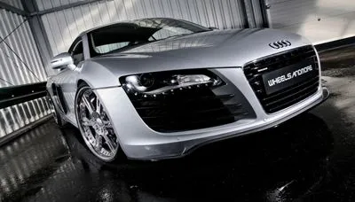 2009 Wheelsandmore Audi R8 White Water Bottle With Carabiner