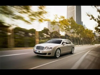 2009 Bentley Continental Flying Spur Poster