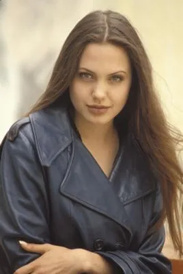 Angelina Jolie 6x6