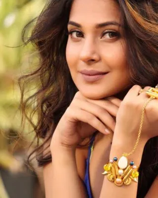 Jennifer Winget Poster