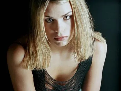 Billie Piper Apron