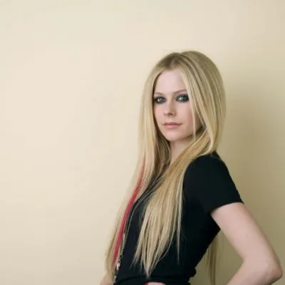 Avril Lavigne Round Flask