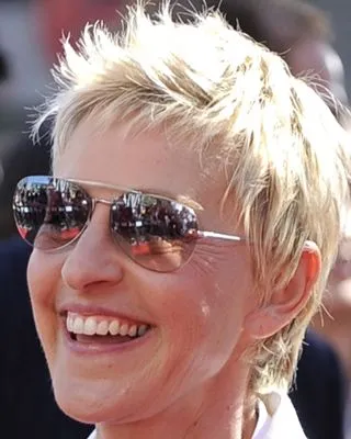 Ellen DeGeneres Color Changing Mug