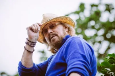 Barry Gibb Poster