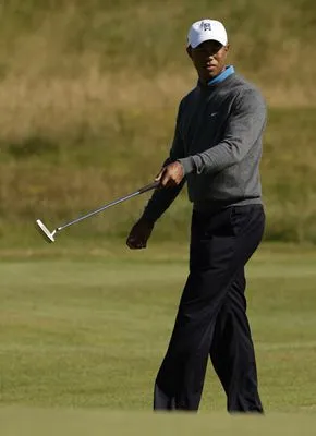 Tiger Woods 15oz Colored Inner & Handle Mug