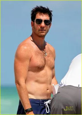 Dylan McDermott Poster