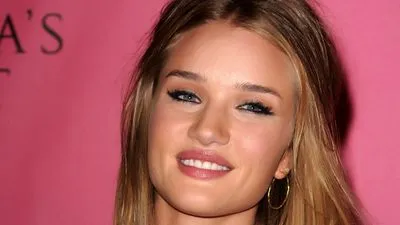 Rosie Huntington-Whiteley 6x6