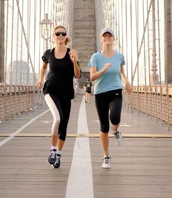 Brooklyn Decker White Water Bottle With Carabiner