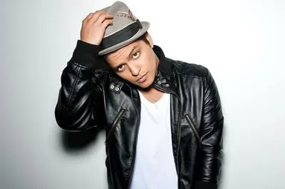 Bruno Mars Prints and Posters