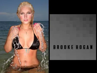 Brooke Hogan White Water Bottle With Carabiner