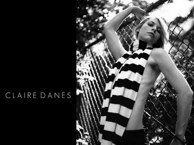 Claire Danes Women's Tank Top