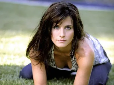 Courteney Cox 6x6