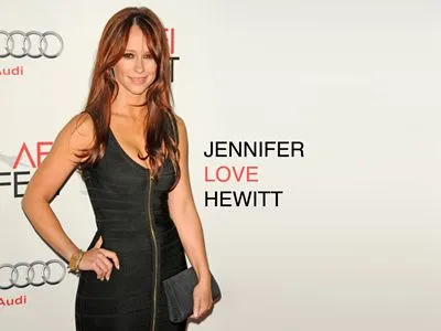 Jennifer Love Hewitt Men's TShirt