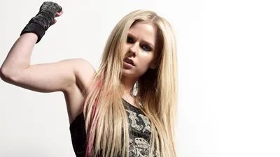 Avril Lavigne White Water Bottle With Carabiner