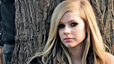 Avril Lavigne Metal Wall Art