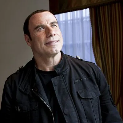 John Travolta 6x6