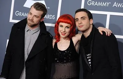 Paramore 14x17