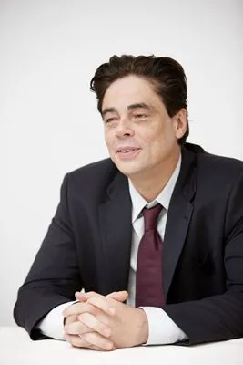 Benicio del Toro 15oz Colored Inner & Handle Mug