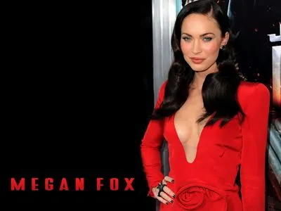 Megan Fox Women's Junior Cut Crewneck T-Shirt