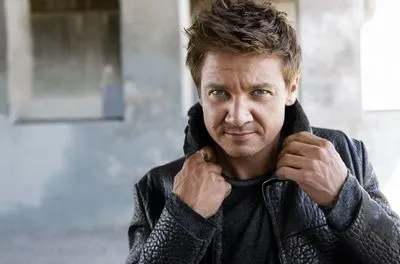 Jeremy Renner Metal Wall Art