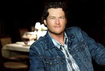 Blake Shelton Prints and Posters