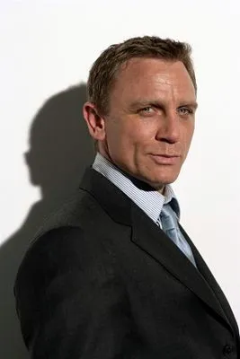 Daniel Craig 11oz Metallic Silver Mug