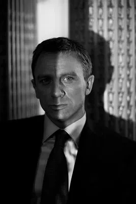 Daniel Craig 12x12