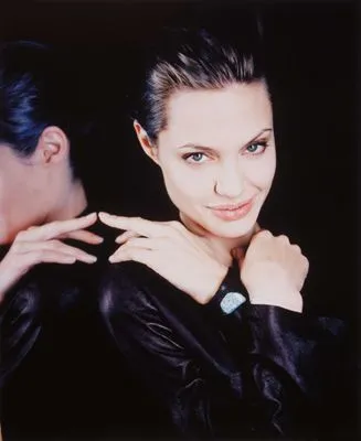 Angelina Jolie 6x6