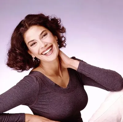 Teri Hatcher 14x17