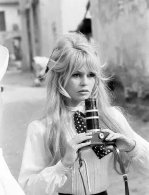 Brigitte Bardot 11oz Colored Rim & Handle Mug