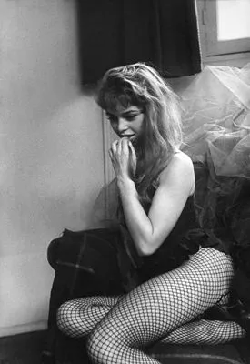 Brigitte Bardot 14x17