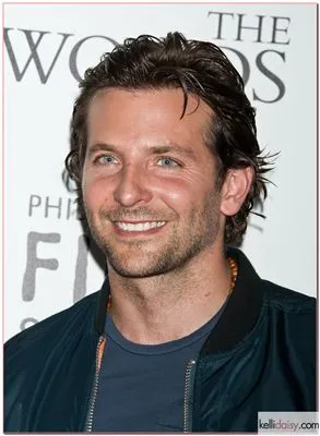 Bradley Cooper White Water Bottle With Carabiner