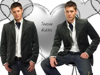 Jensen Ackles Round Flask