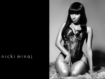 Nicki Minaj 11oz Metallic Silver Mug