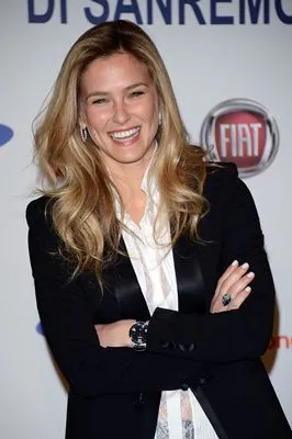 Bar Refaeli Apron