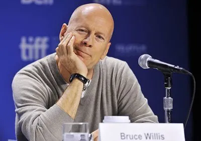 Bruce Willis 15oz Colored Inner & Handle Mug