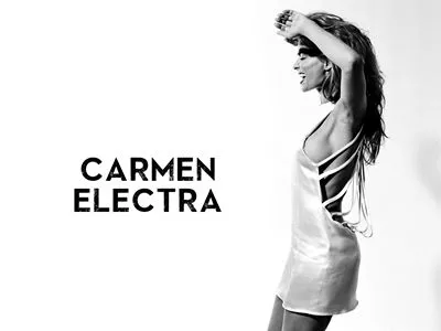 Carmen Electra Men's V-Neck T-Shirt