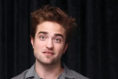 Robert Pattinson Men's Heavy Long Sleeve TShirt
