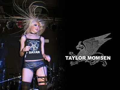 Taylor Momsen Poster