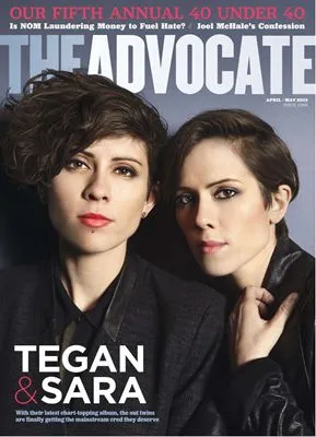 Tegan and Sara Women's Junior Cut Crewneck T-Shirt