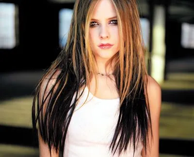 Avril Lavigne 14x17