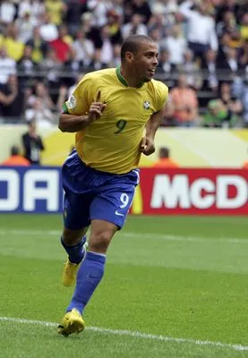 Brazil National football team Men's TShirt