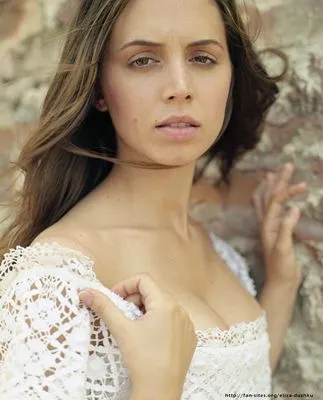 Eliza Dushku 14x17