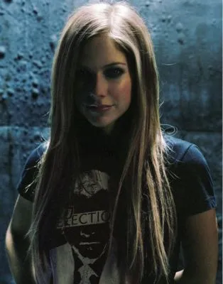 Avril Lavigne Men's V-Neck T-Shirt