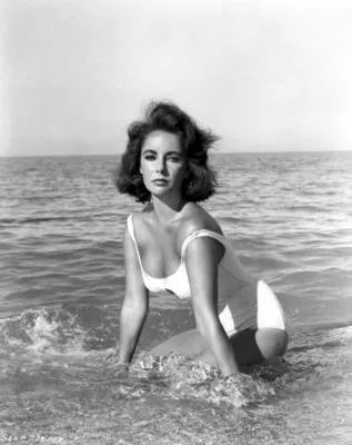 Elizabeth Taylor White Water Bottle With Carabiner