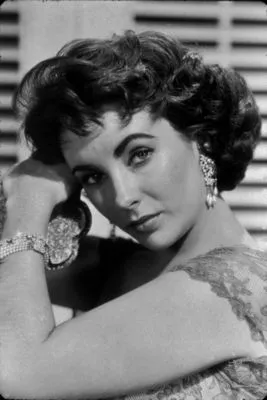 Elizabeth Taylor White Water Bottle With Carabiner