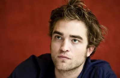 Robert Pattinson 14x17