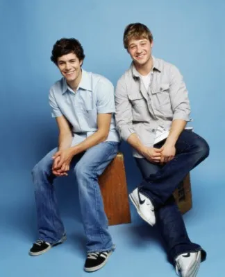 Benjamin McKenzie 6x6