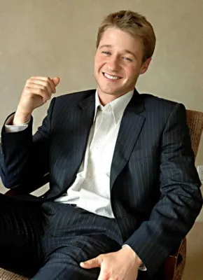 Benjamin McKenzie Color Changing Mug