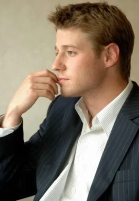 Benjamin McKenzie Poster